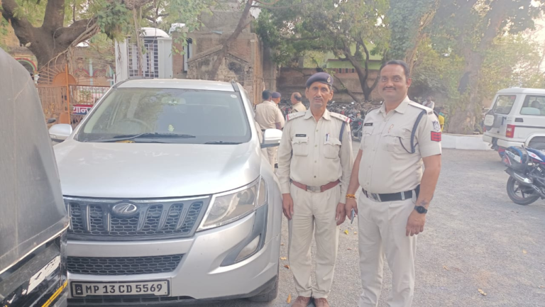 REWA कोतवाली पुलिस द्वारा चोरी गई xuv वाहन को 24 घण्टे के अंदर किया बरामद