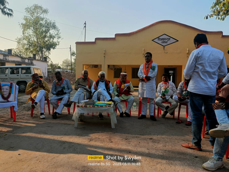 REWA त्योंथर विश्राम गृह में भारतीय जनता पार्टी मंडल त्योंथर के द्वारा आवश्यक बैठक आयोजित